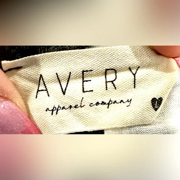 EUC Avery Faded Cow Print Crochet Back Accent V-Neck Top - Picture 9 of 12